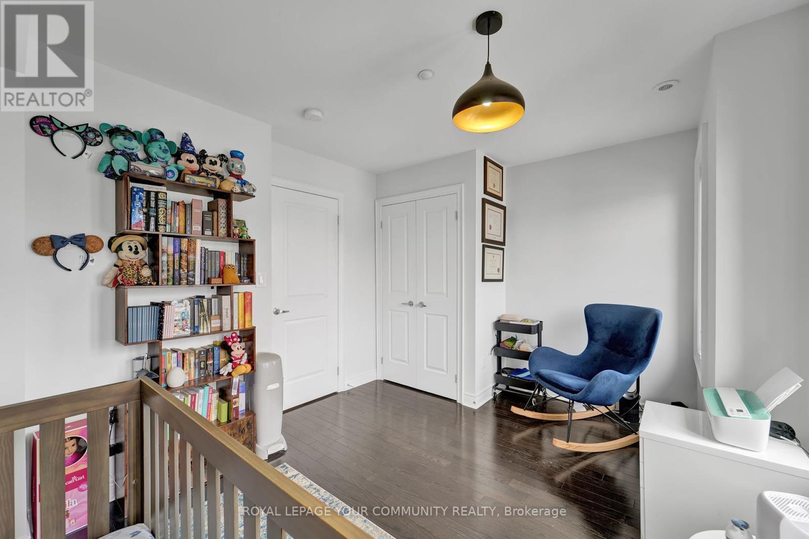 Photo 30 of 8327 Kipling Avenue, Vaughan ON