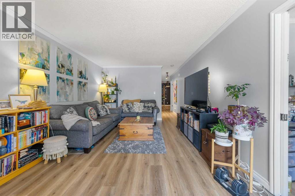 Photo 18 of 201 701 56 Avenue Sw, Calgary AB