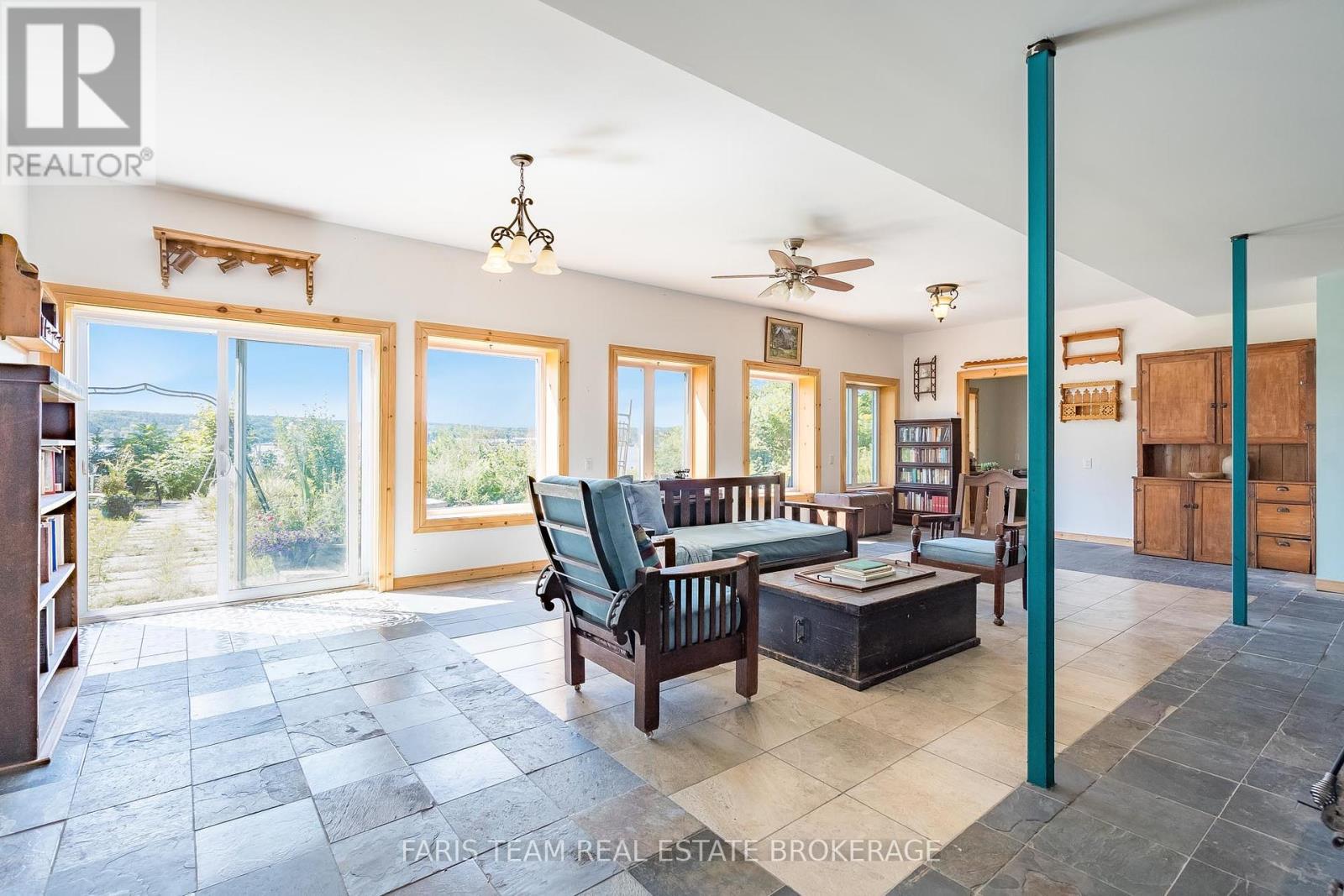 Photo 39 of 243 Champlain Road, Penetanguishene ON