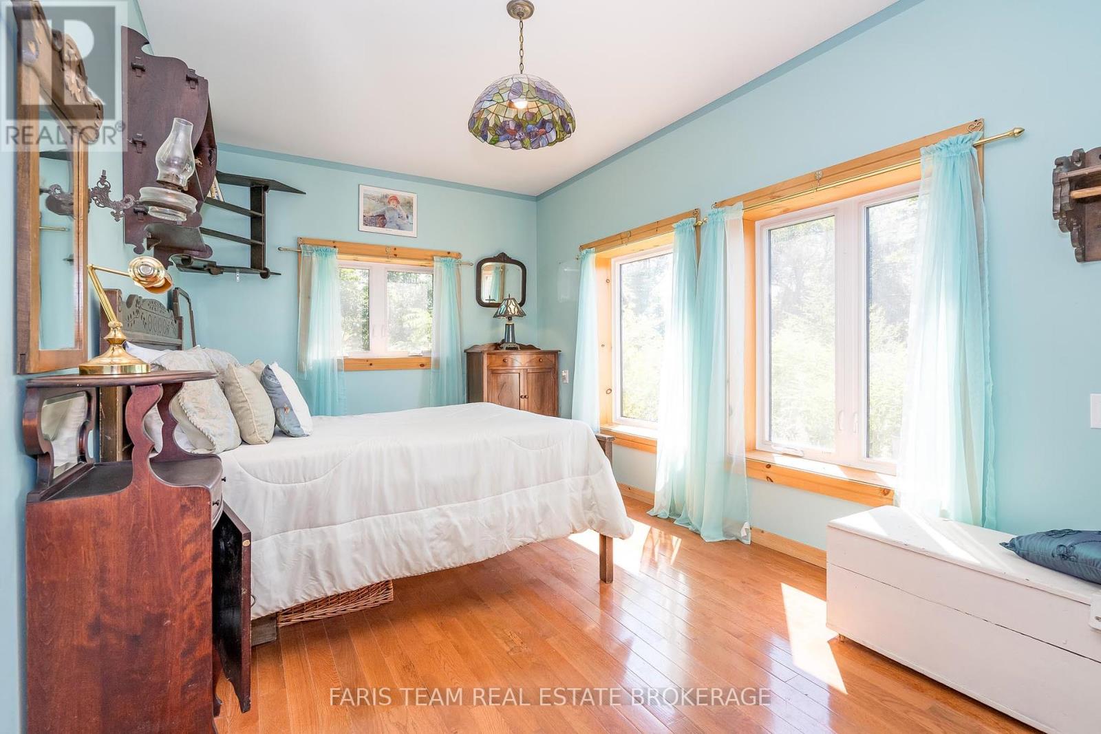 Photo 25 of 243 Champlain Road, Penetanguishene ON