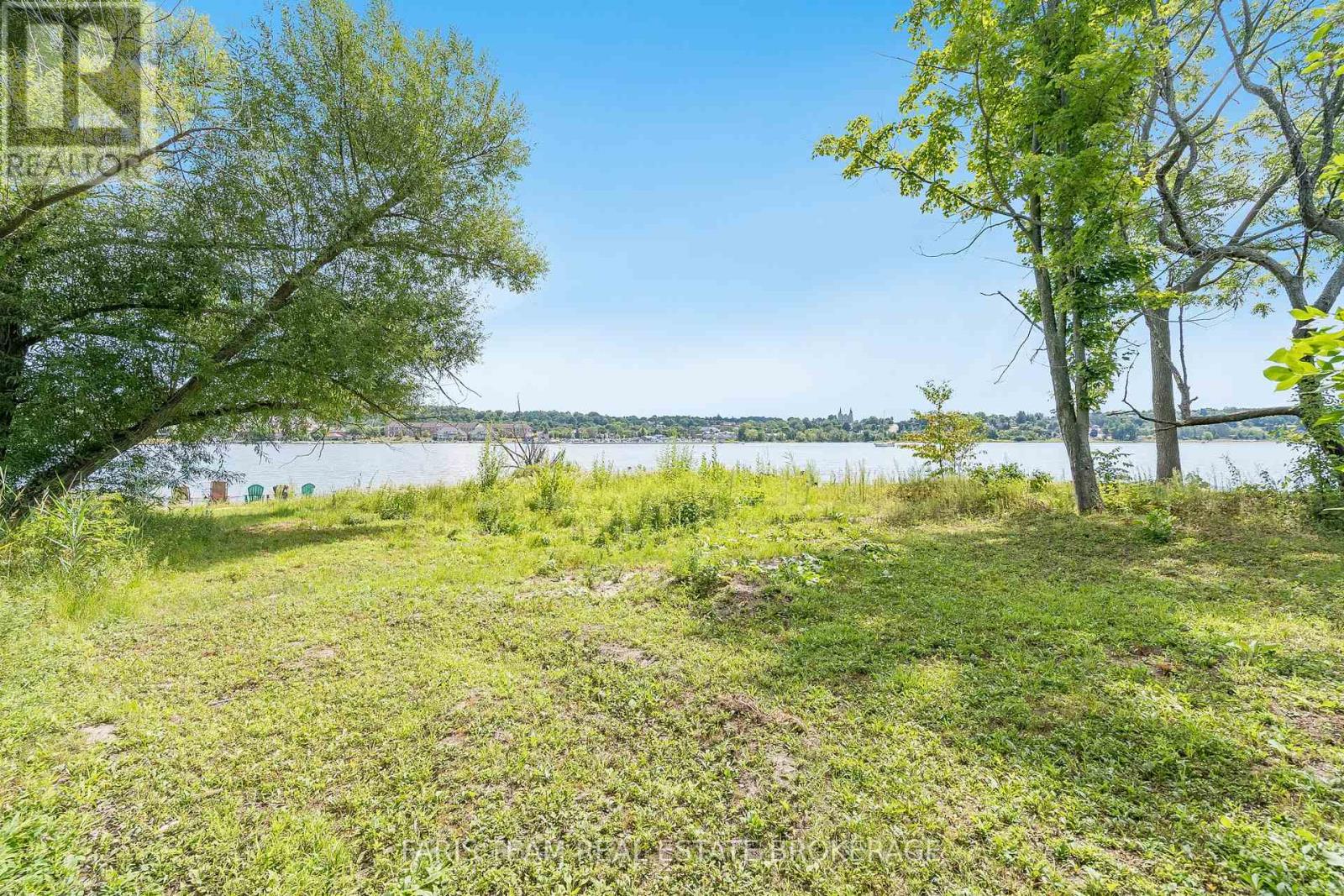 Photo 37 of 243 Champlain Road, Penetanguishene ON