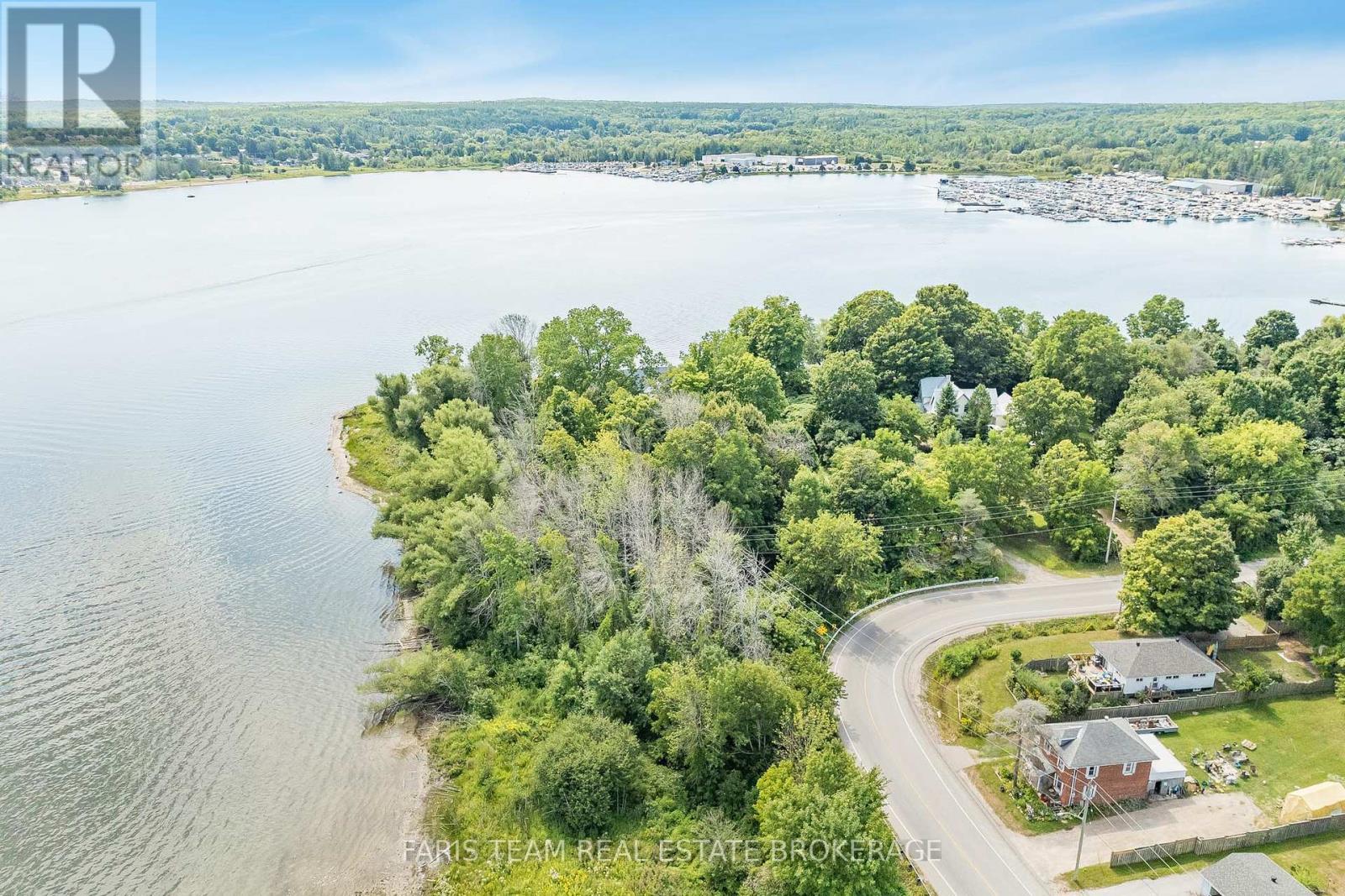 Photo 3 of 243 Champlain Road, Penetanguishene ON