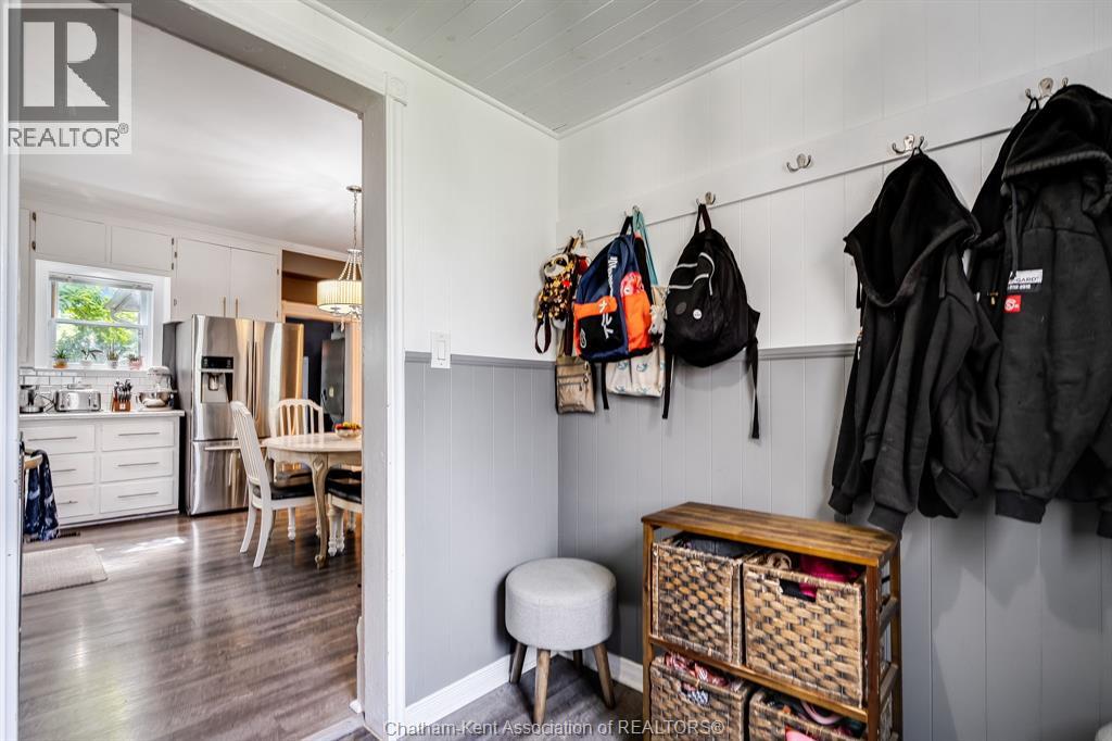 Photo 5 of 106 Joseph Street, Chatham ON