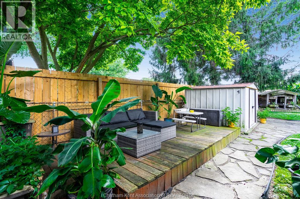 Photo 11 of 106 Joseph Street, Chatham ON