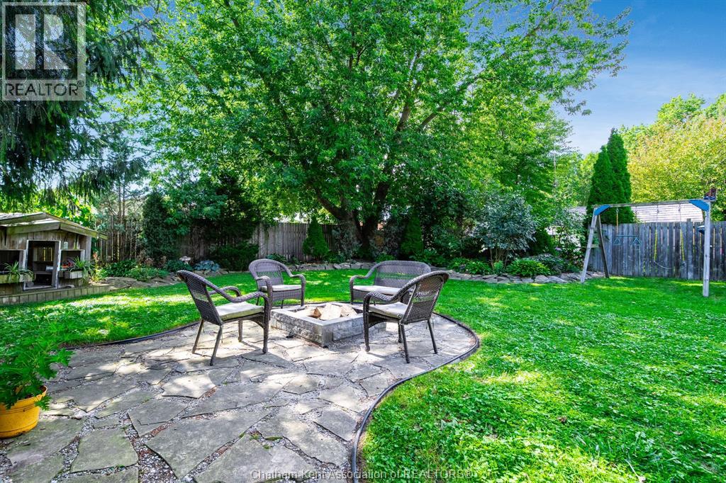 Photo 10 of 106 Joseph Street, Chatham ON