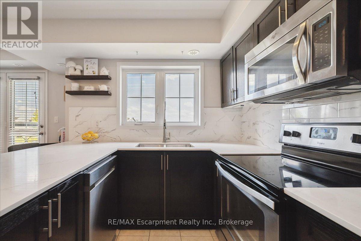 Photo 18 of 17 2508 Post Road, Oakville ON