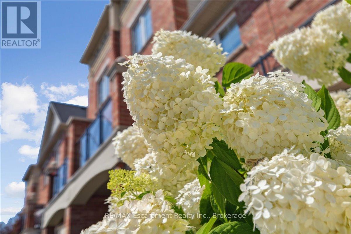 Photo 39 of 17 2508 Post Road, Oakville ON