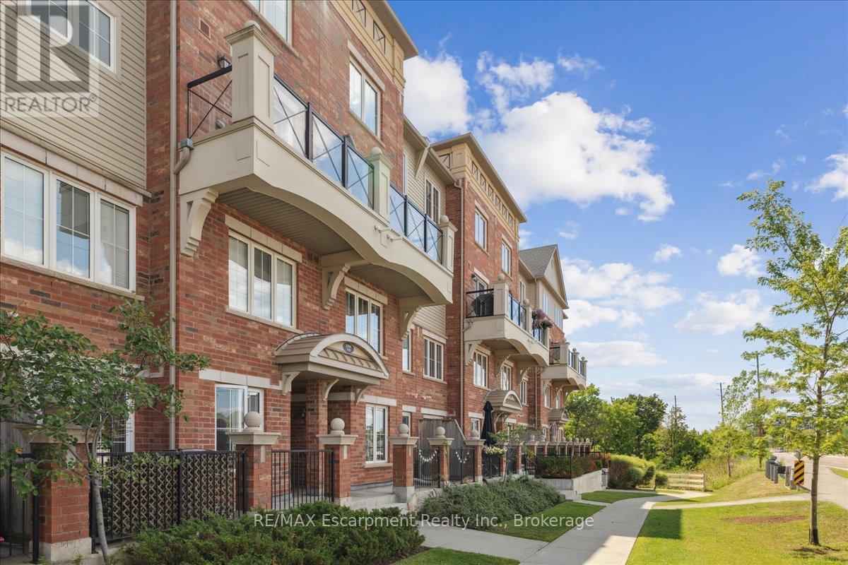 Photo 41 of 17 2508 Post Road, Oakville ON