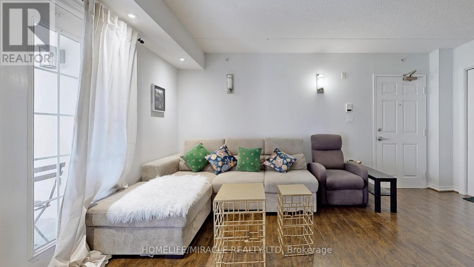 Photo 19 of 306 1440 Bishops Gate, Oakville ON