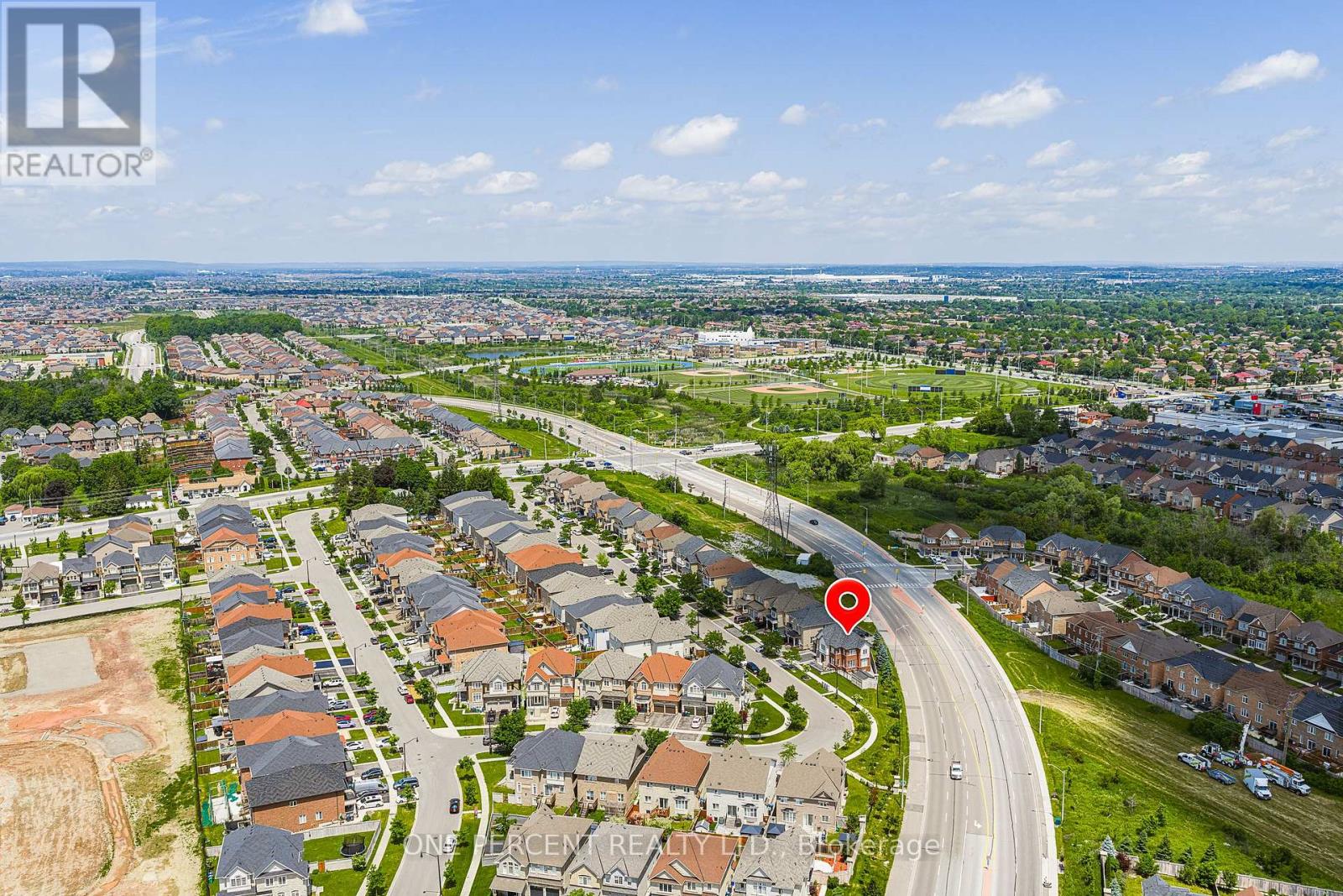 Photo 22 of 102 Monkton Circle, Brampton ON