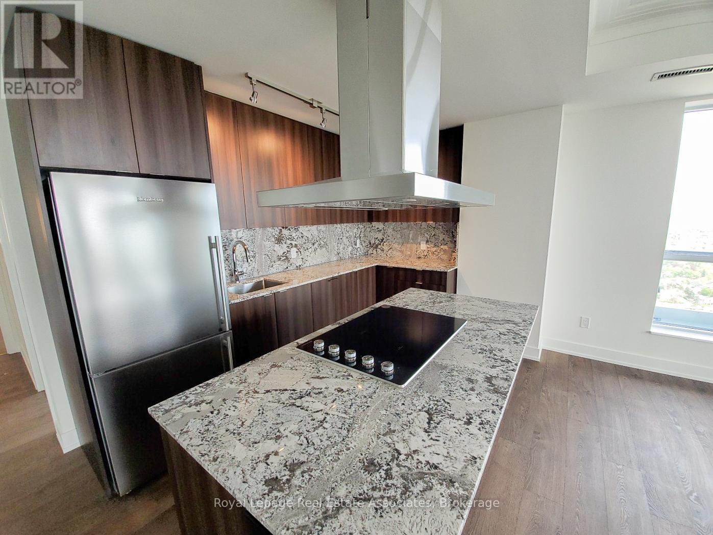 Photo 26 of 4028 5 Mabelle Avenue, Toronto ON