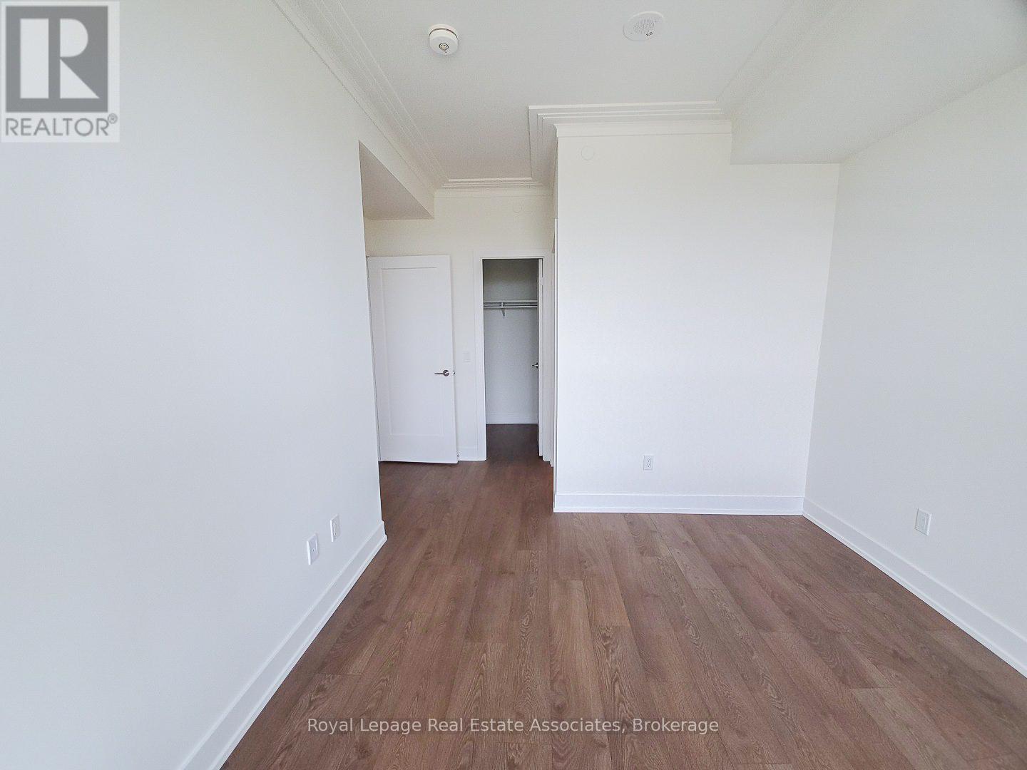 Photo 27 of 4028 5 Mabelle Avenue, Toronto ON