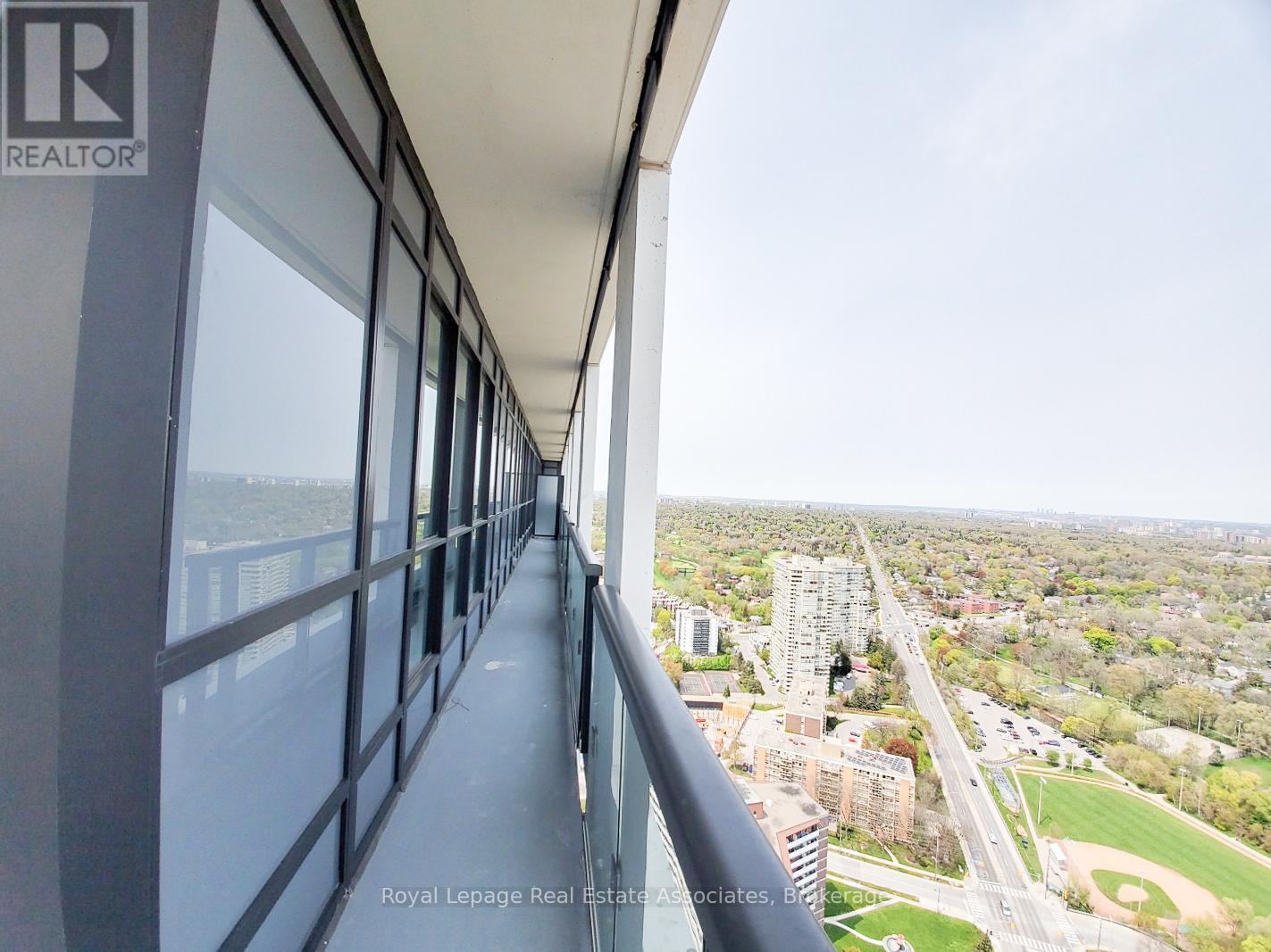 Photo 36 of 4028 5 Mabelle Avenue, Toronto ON