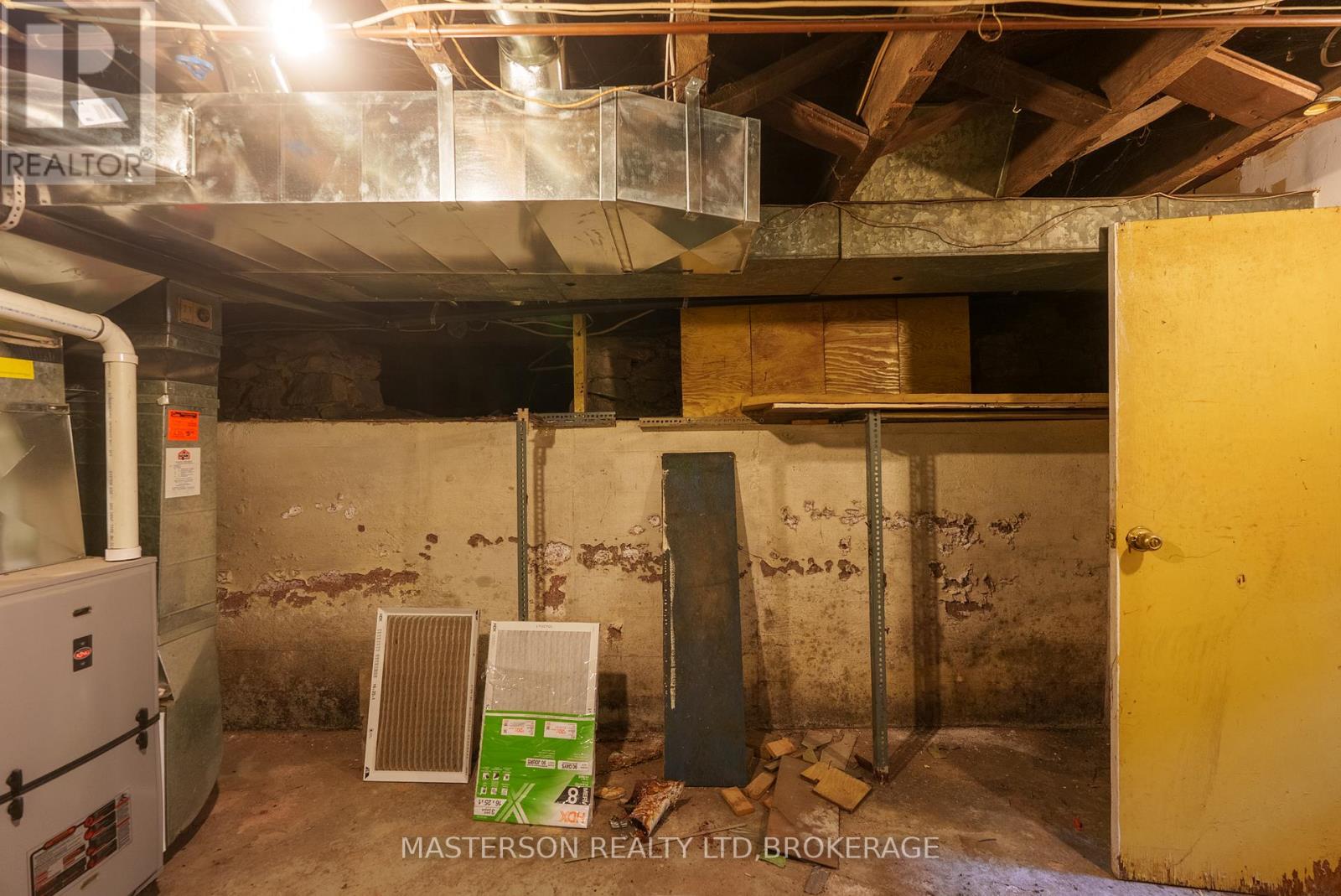 Photo 11 of 4326 Ellis Street, Niagara Falls ON