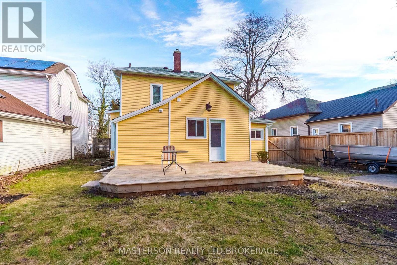 Photo 25 of 4326 Ellis Street, Niagara Falls ON