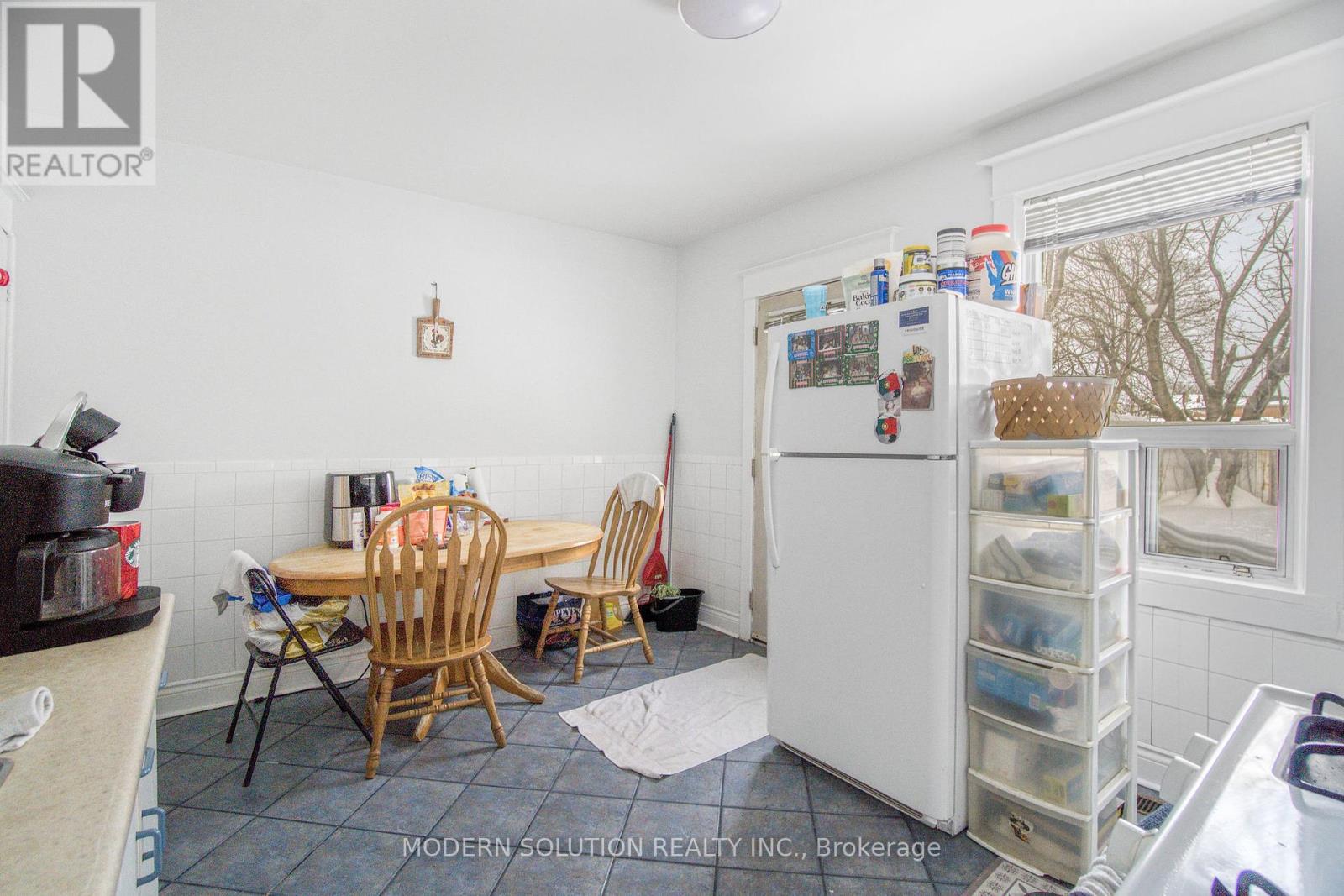 Photo 15 of 2 Rockwell Avenue, Toronto ON