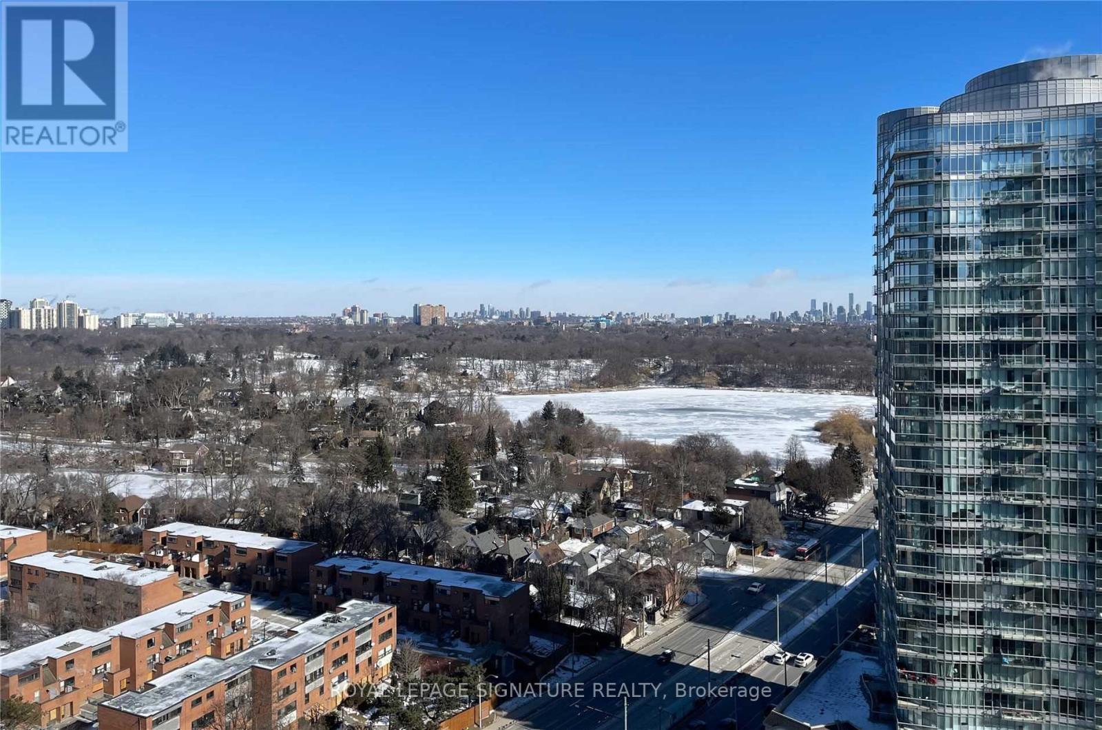 Photo 23 of 2012 103 The Queensway, Toronto ON