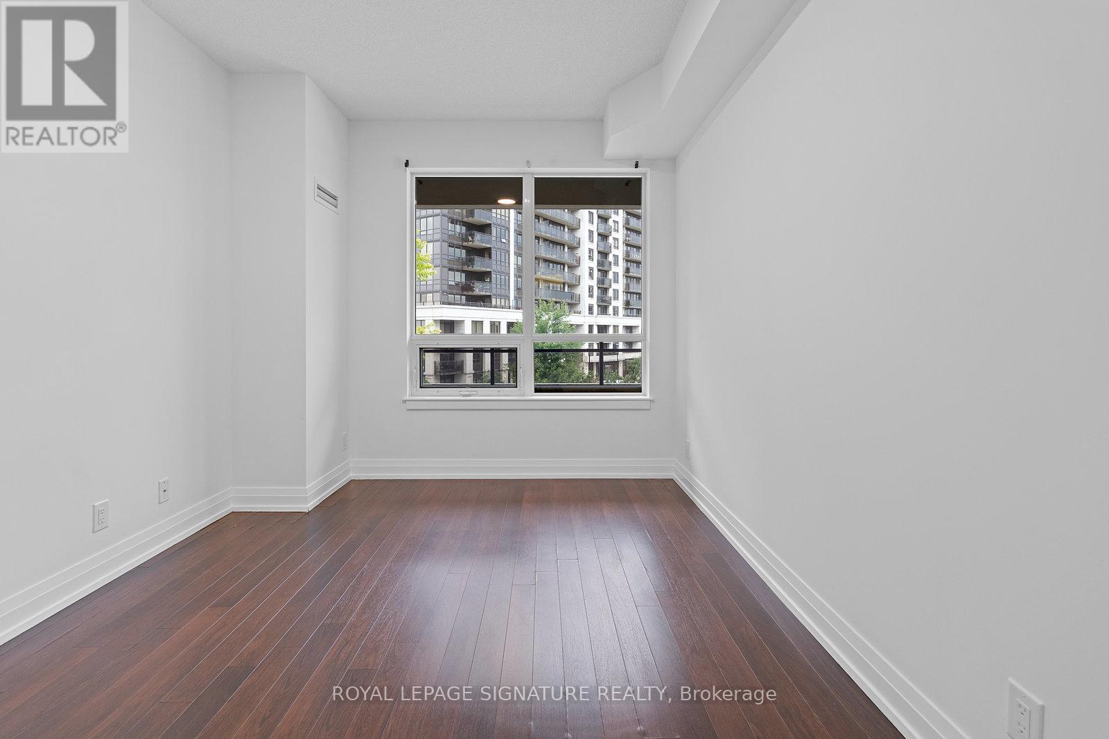 Photo 19 of 303 1060 Sheppard Avenue W, Toronto ON