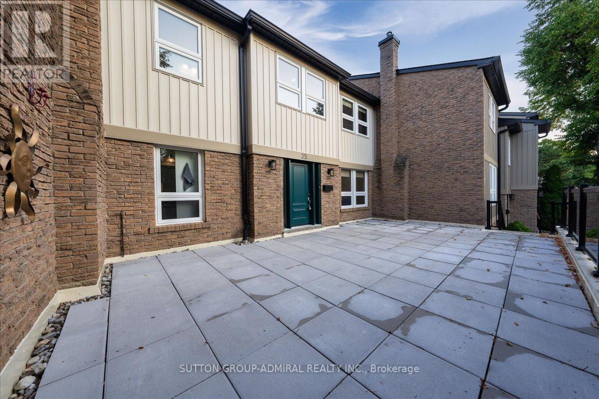 Photo 22 of 35 7080 Copenhagen Road, Mississauga ON