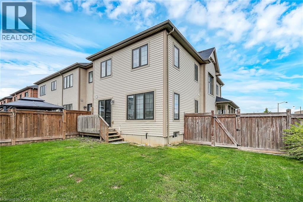 Photo 4 of 143 Thompson Road, Caledonia ON