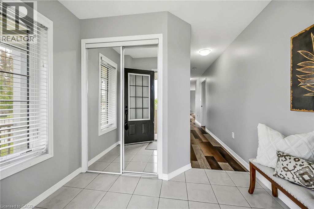Photo 34 of 143 Thompson Road, Caledonia ON