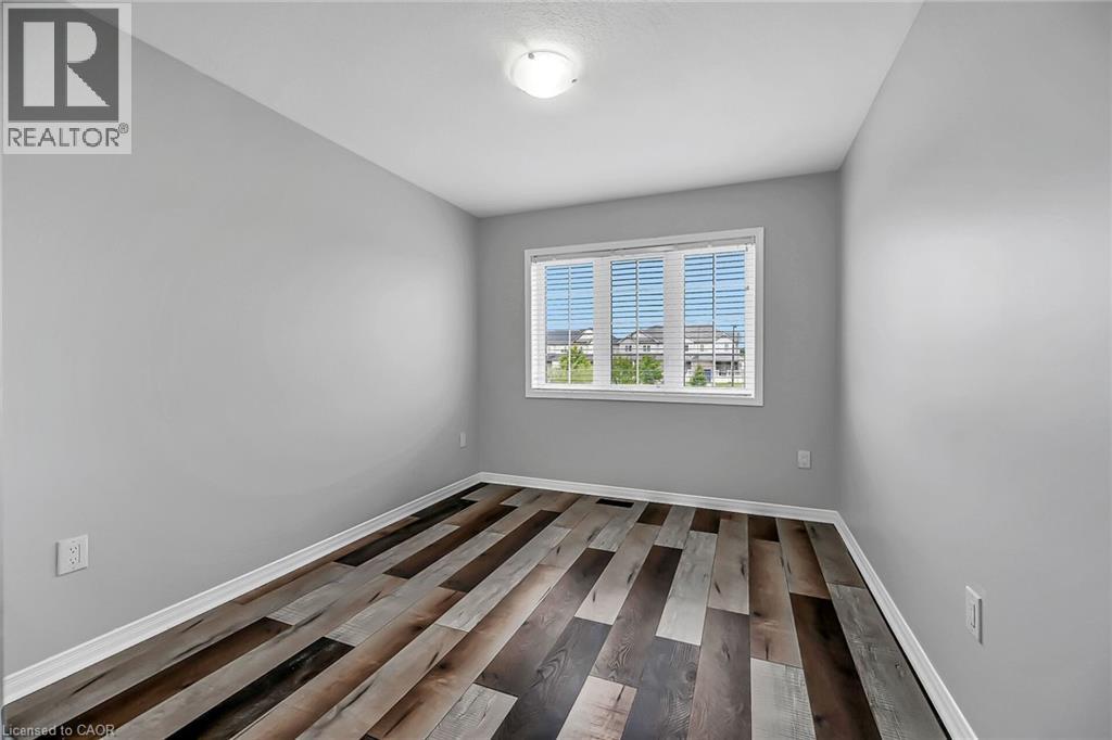 Photo 8 of 143 Thompson Road, Caledonia ON