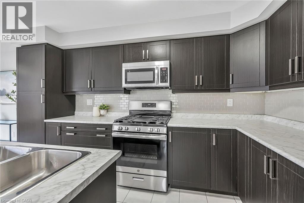 Photo 43 of 143 Thompson Road, Caledonia ON
