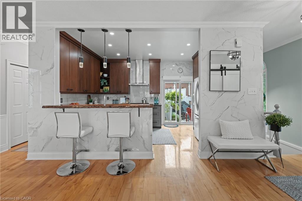 Photo 36 of 341 George Street N Unit 4, Cambridge ON