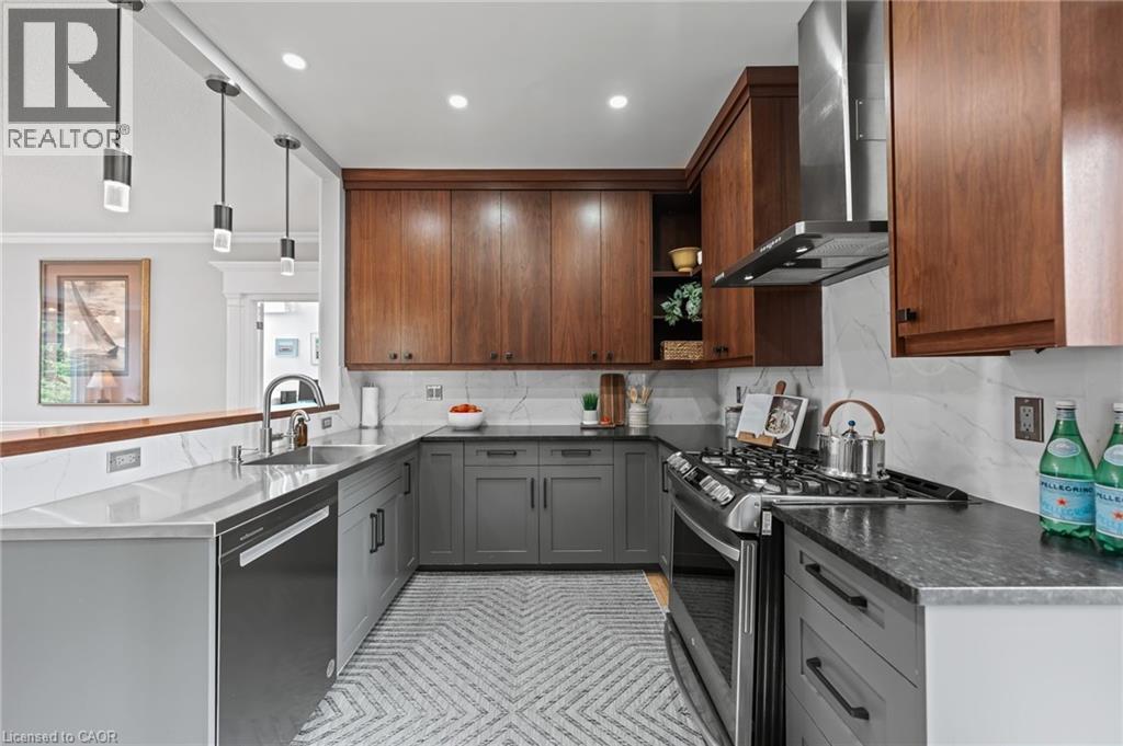 Photo 2 of 341 George Street N Unit 4, Cambridge ON