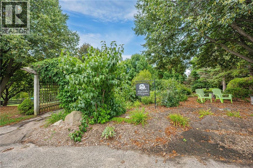 Photo 17 of 341 George Street N Unit 4, Cambridge ON