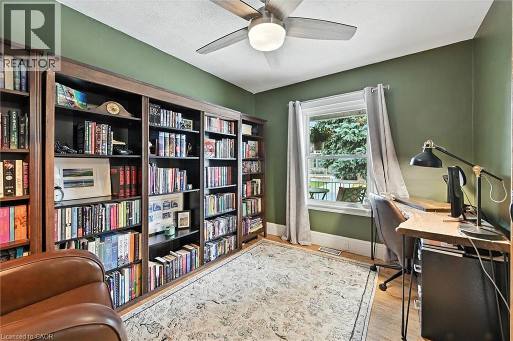 Photo 19 of 17 Cameron Avenue N, Hamilton ON