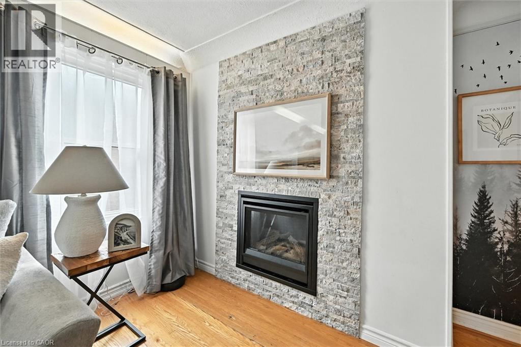 Photo 20 of 17 Cameron Avenue N, Hamilton ON
