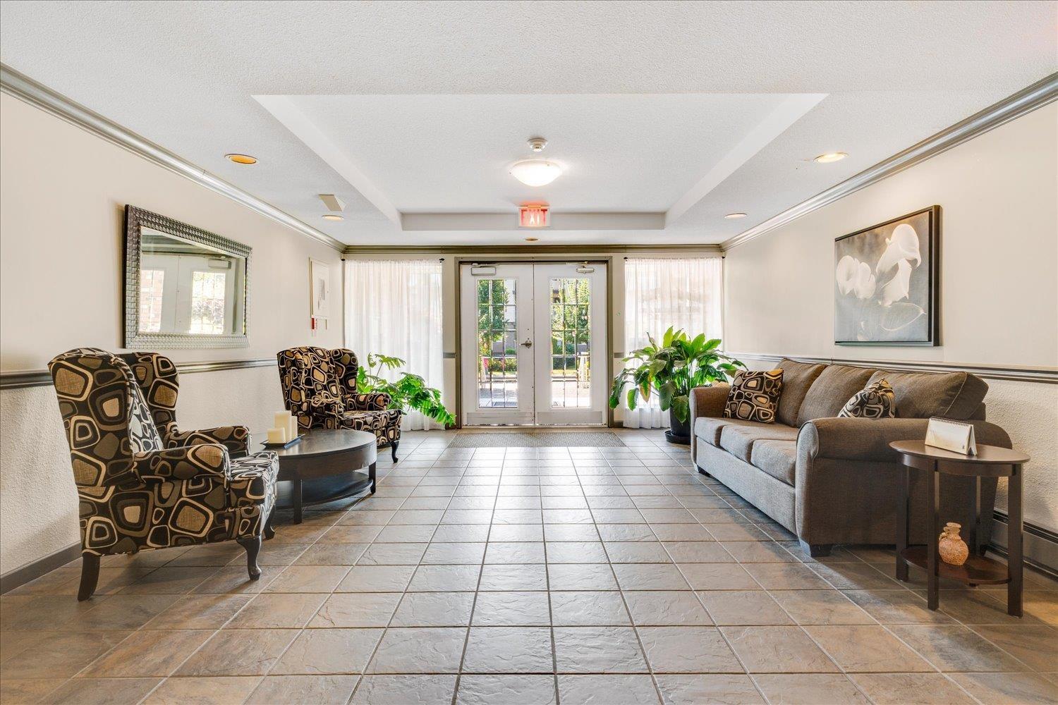 Photo 12 of 308 33375 Mayfair Avenue, Abbotsford BC