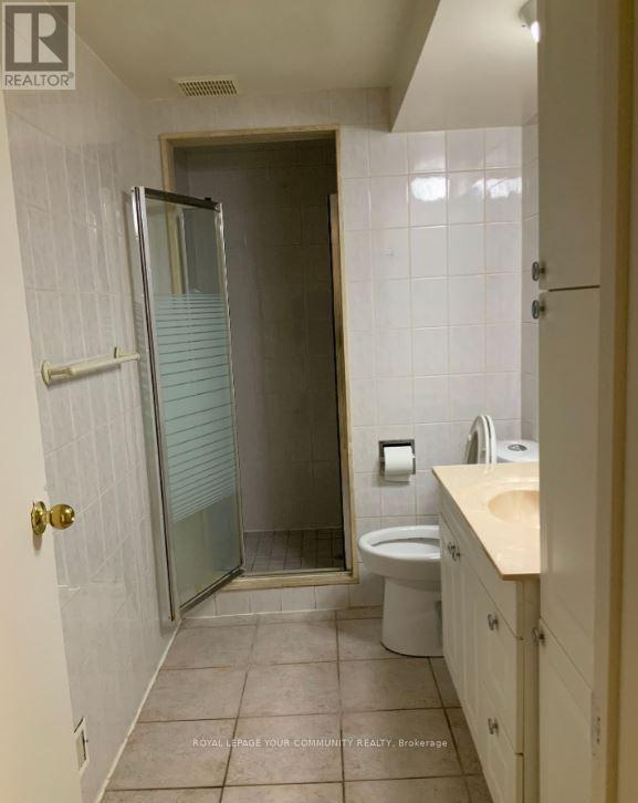 Photo 6 of 89 Bond Crescent, Richmond Hill ON