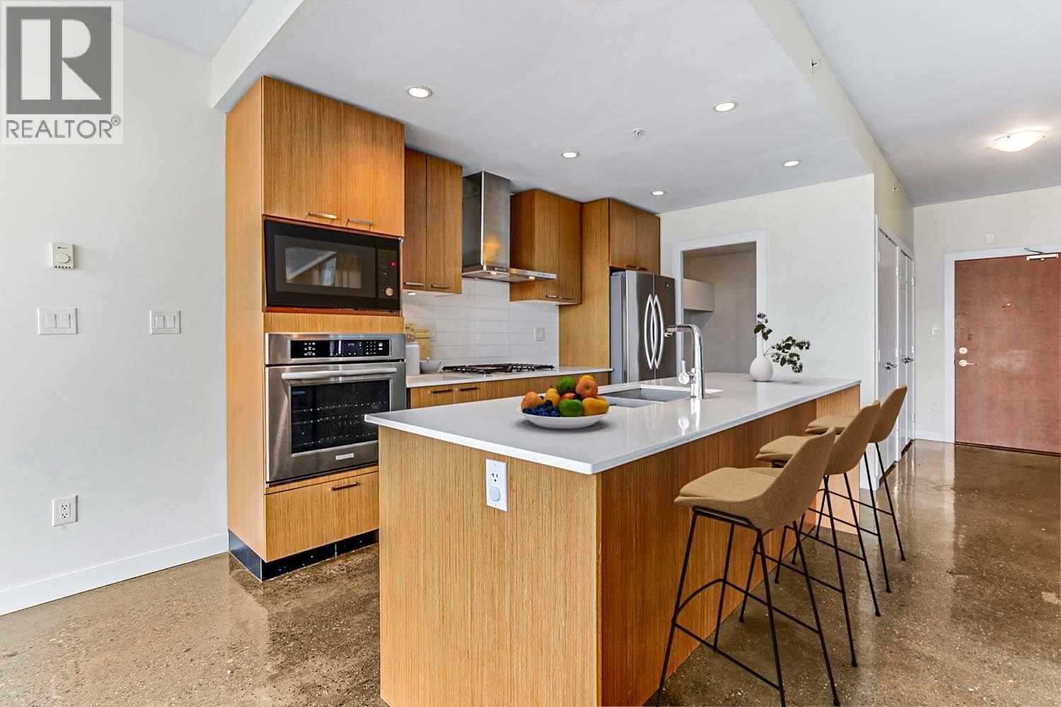Photo 11 of 805 221 Union Street, Vancouver BC