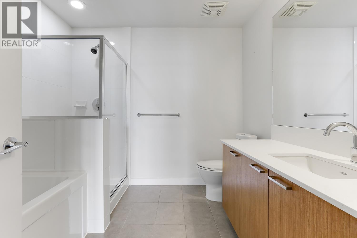 Photo 22 of 805 221 Union Street, Vancouver BC
