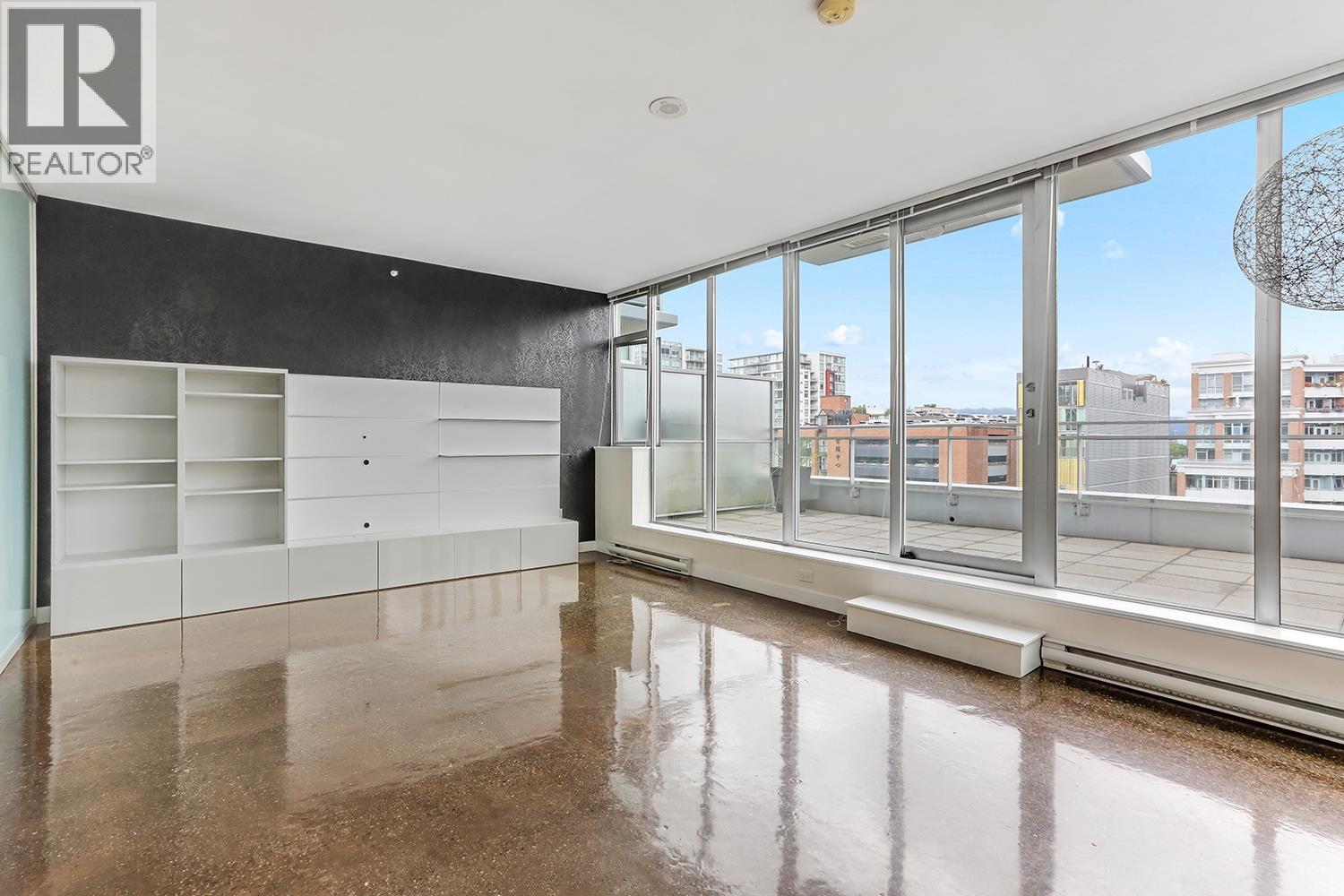 Photo 3 of 805 221 Union Street, Vancouver BC