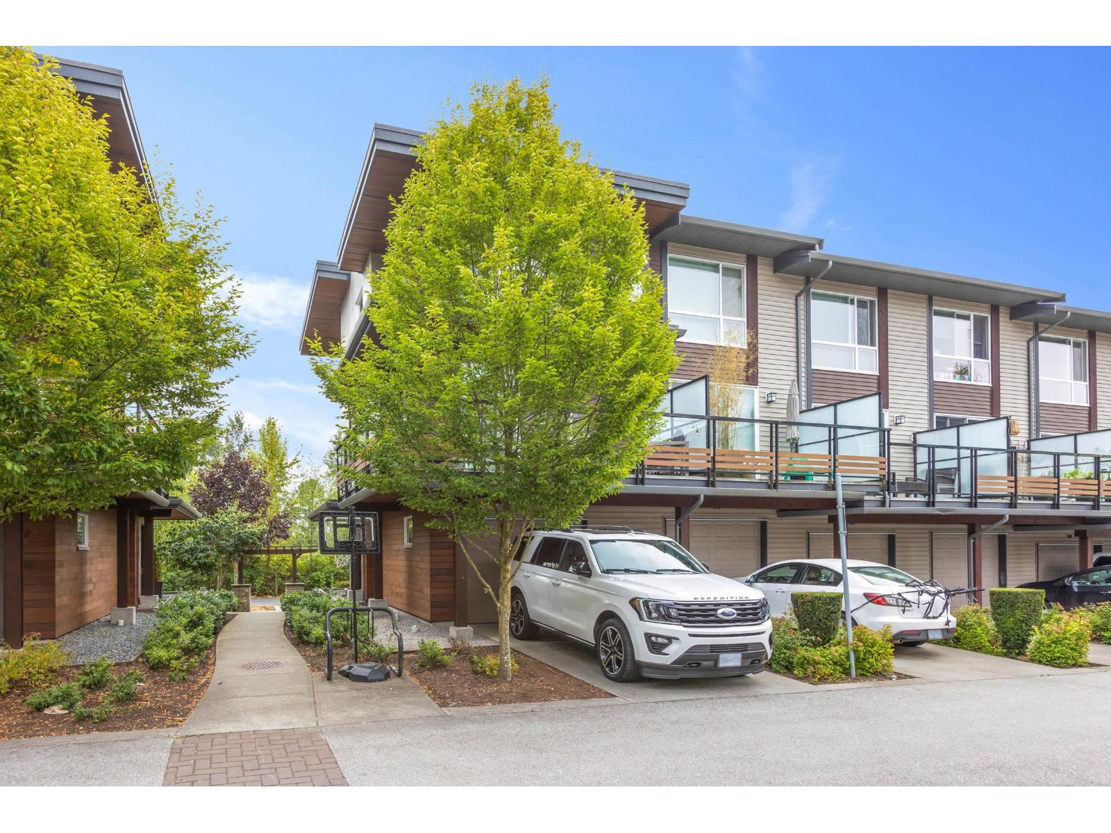 Photo 4 of 164 2228 162 Street, Surrey BC