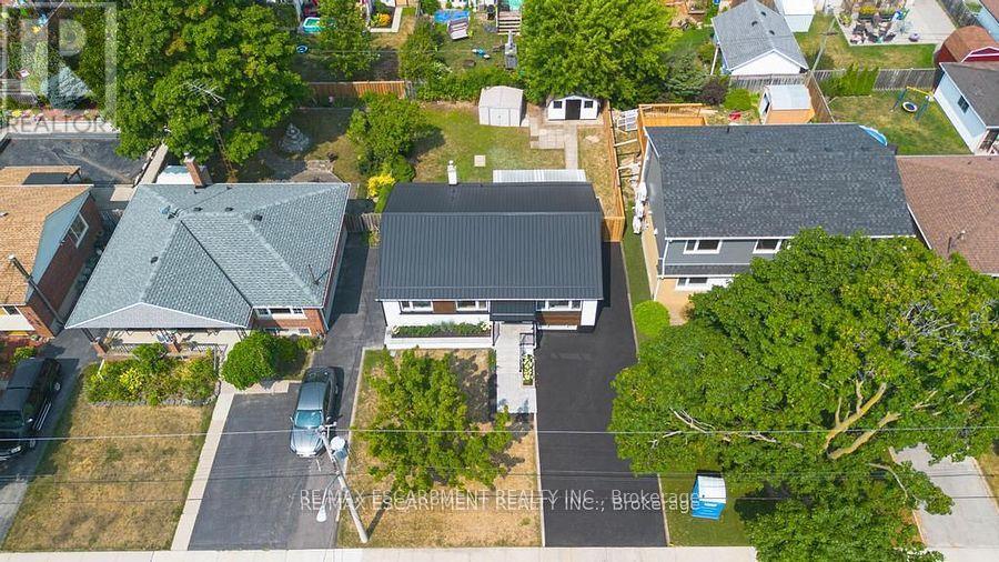 Photo 26 of 48 Ferrara Street, Hamilton ON