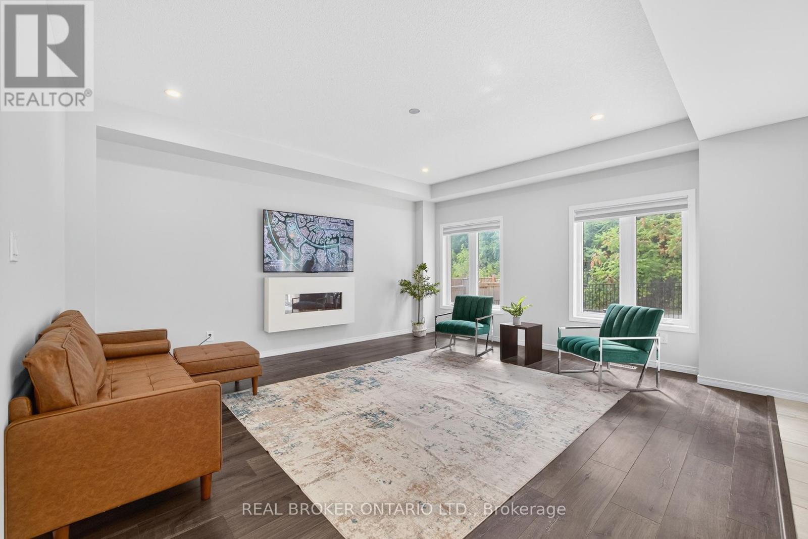 Photo 26 of 326 Moorlands Crescent, Kitchener ON
