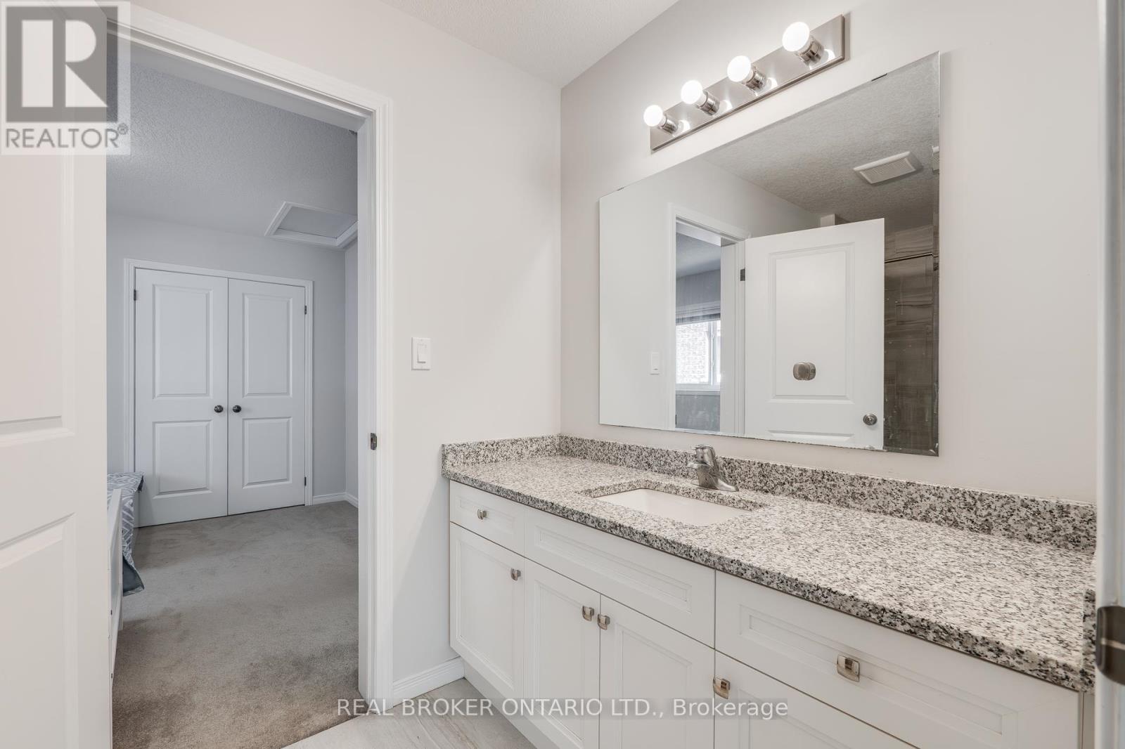 Photo 22 of 326 Moorlands Crescent, Kitchener ON