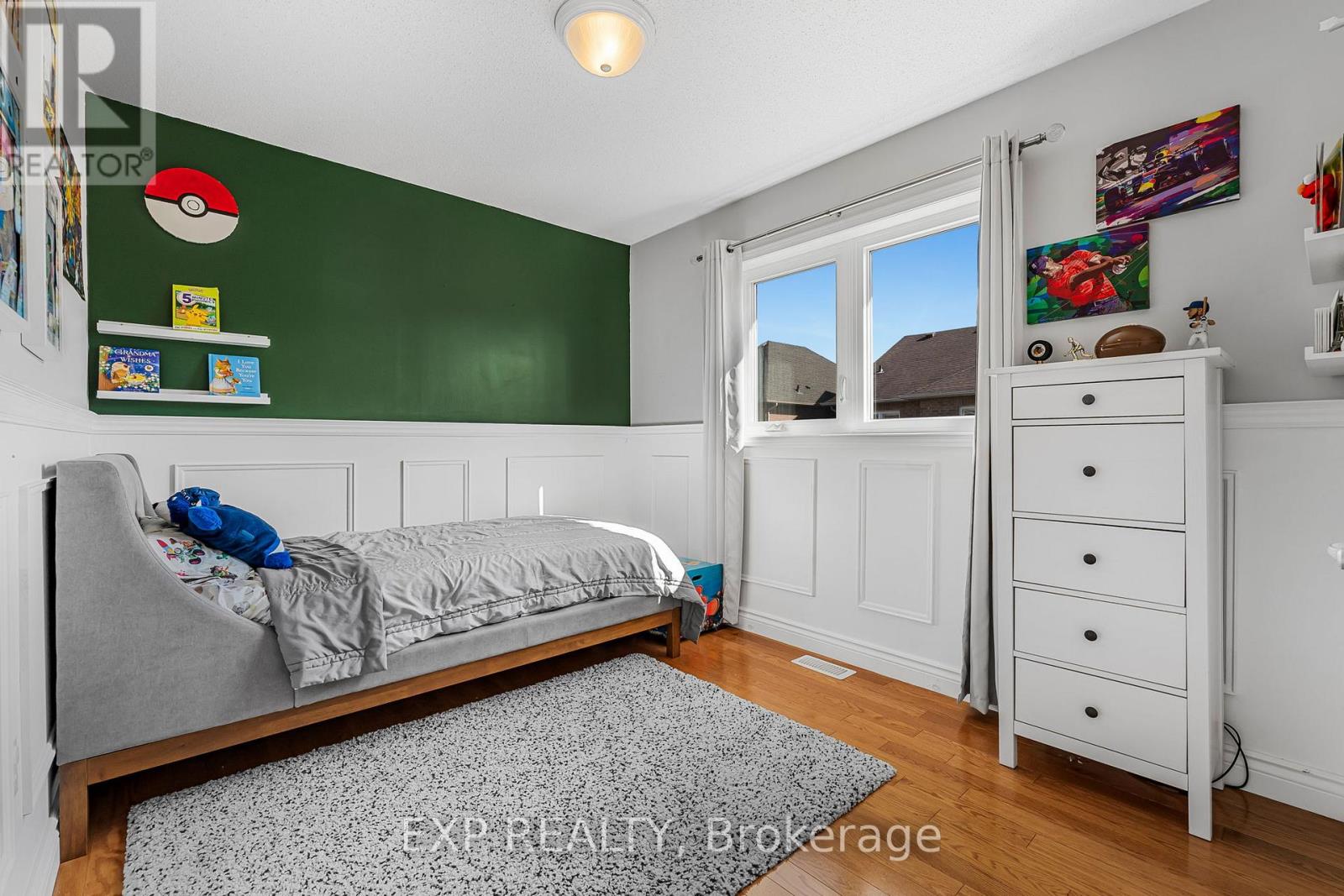 Photo 18 of 117 Glenmeadow Crescent, Hamilton ON