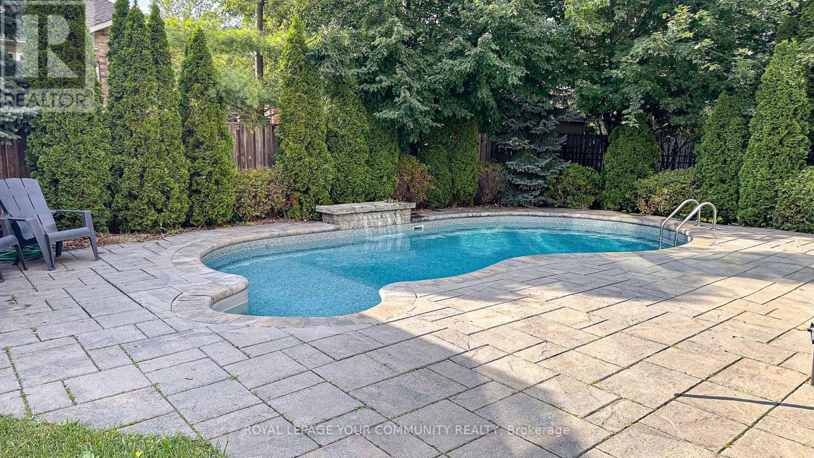 Photo 22 of 3380 Mistwell Crescent N, Oakville ON