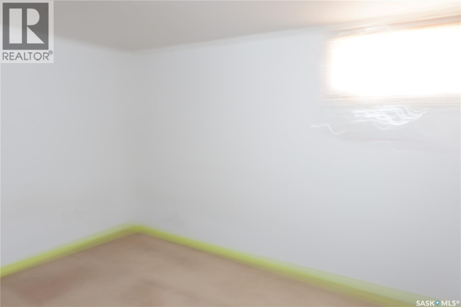 Photo 20 of 502 5th Avenue W, Assiniboia SK