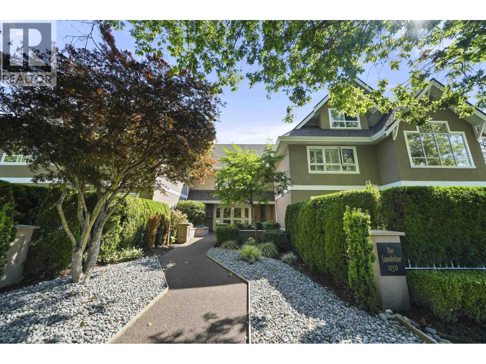 Photo 7 of 204 1250 55 Street, Delta BC
