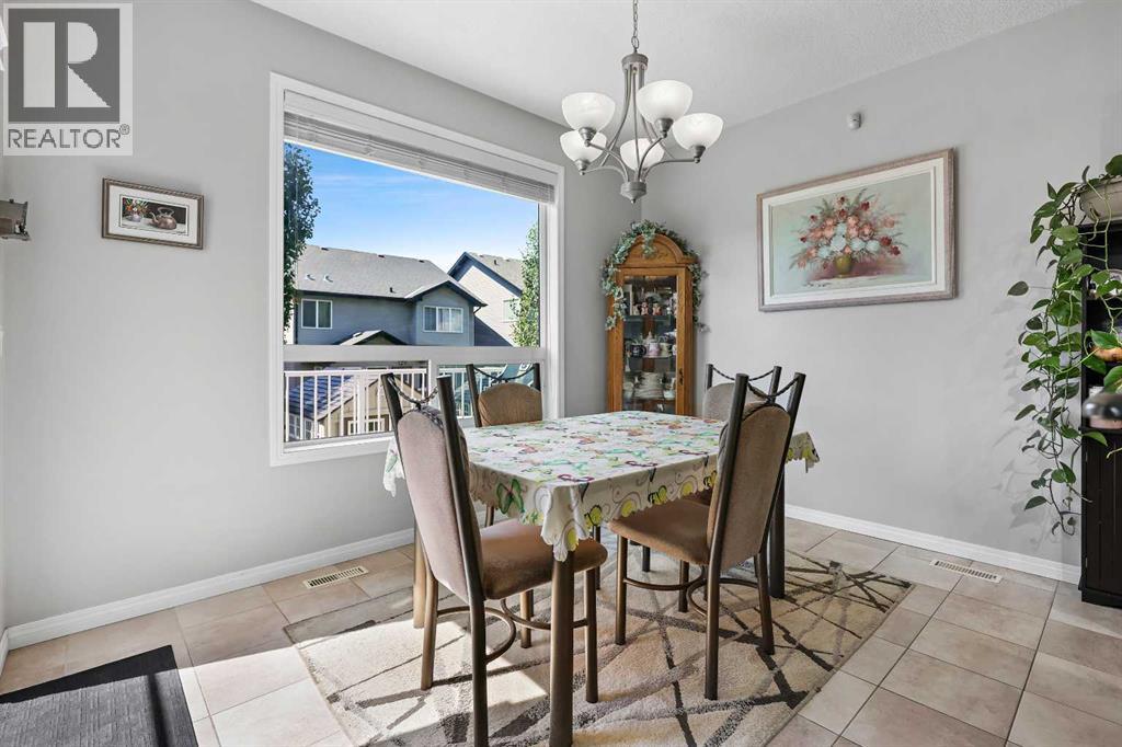 Photo 27 of 354 Kingsbury View Se, Airdrie AB