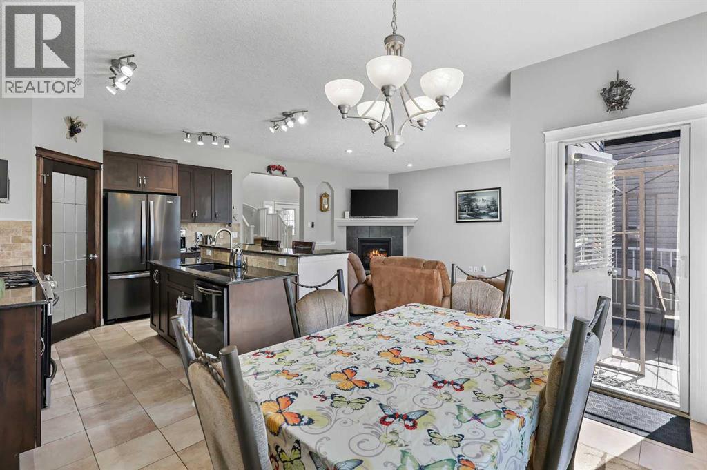 Photo 4 of 354 Kingsbury View Se, Airdrie AB