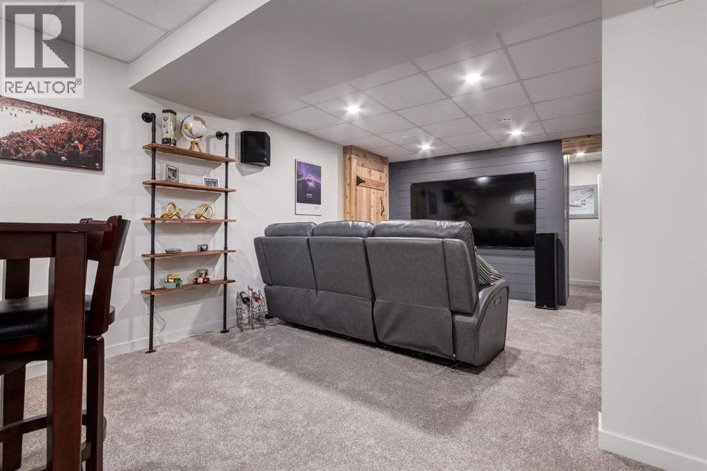 Photo 10 of 47 Springs Crescent Se, Airdrie AB