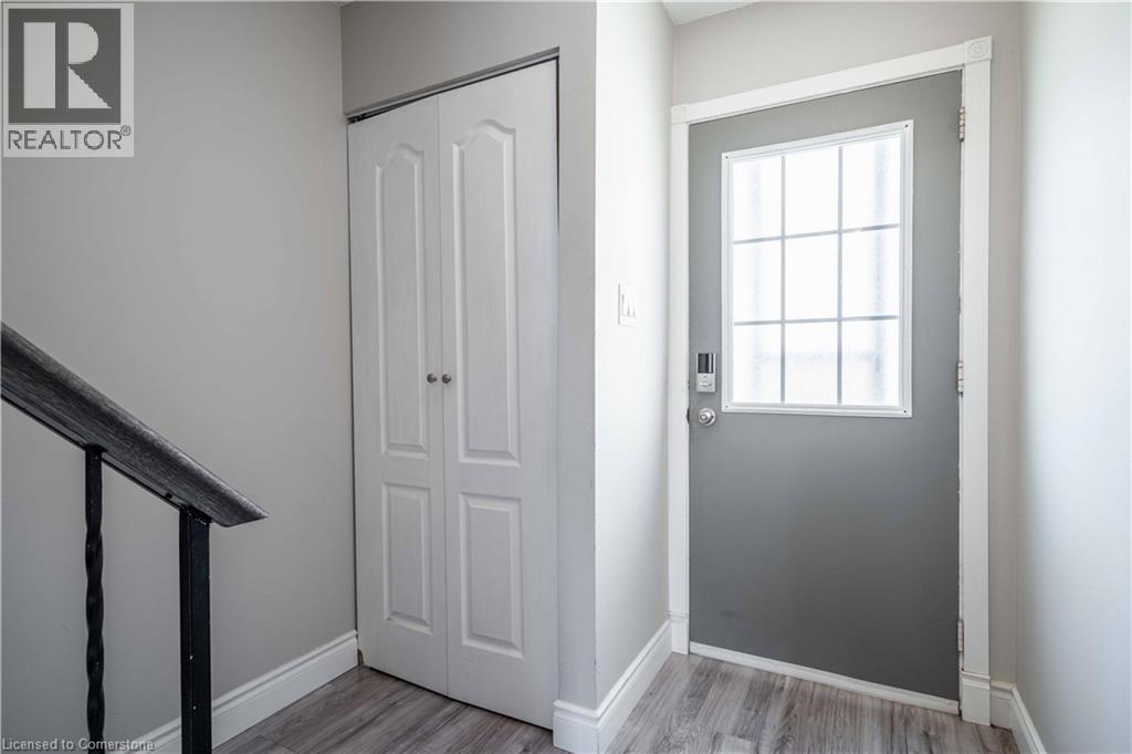 Photo 12 of 1396 Upper Ottawa Street Unit 33, Hamilton ON