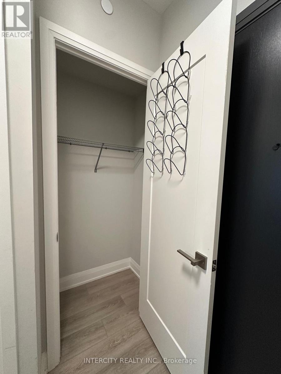 Photo 18 of 1806 18 Water Walk Drive, Markham ON